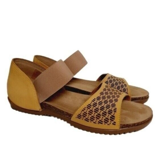 BOS & CO Open Toe Sandals Flats Summer Shoes Laser Cut Yellow Sz 9 - Picture 1 of 13